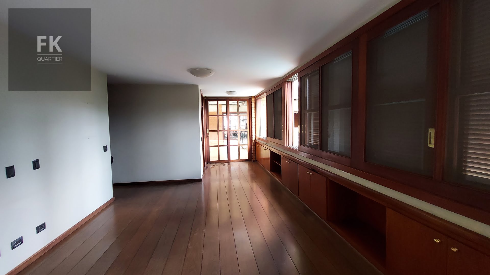 Casa à venda com 5 quartos, 5 suítes, 4 vagas e 800m² no Alphaville Empresarial, Barueri (SP) — foto 19 de 30
