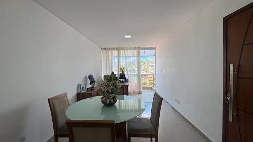 Apartamento Duplex à Venda em Canaã, Ipatinga | 220m²