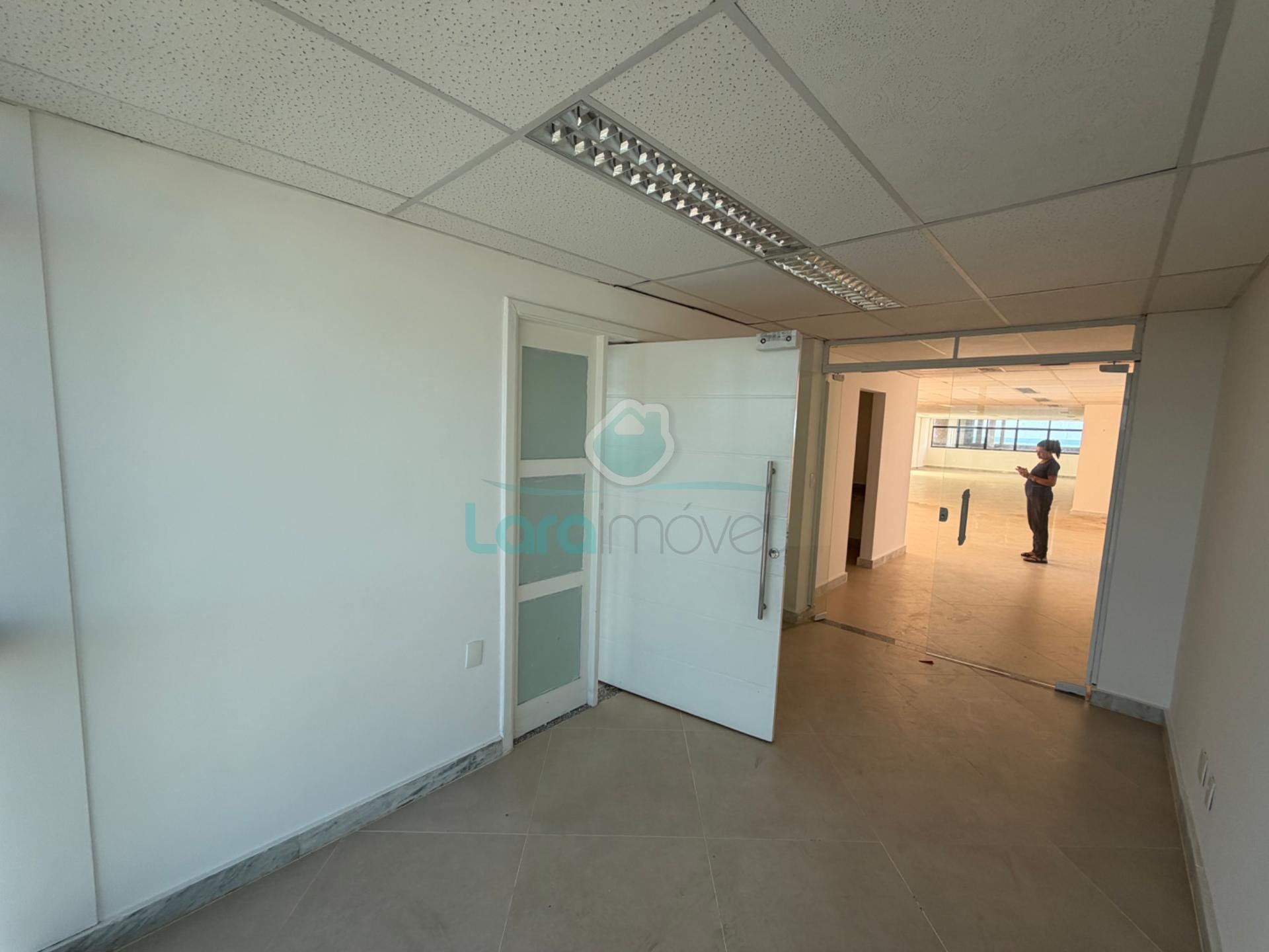 Comercial para alugar com 2 vagas e 188m² no Praia Campista, Macaé (RJ) — foto 7 de 26
