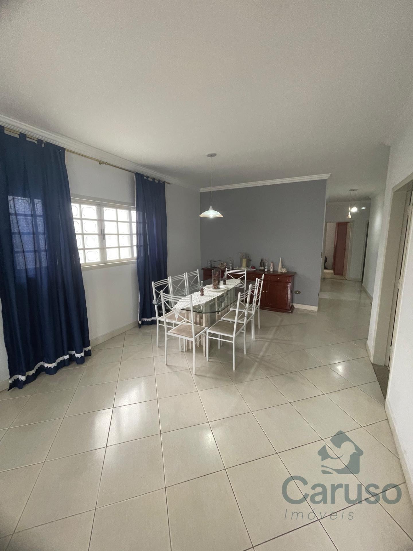 Casa à venda com 4 quartos, 2 suítes, 4 vagas e 264m² no Jardim Fazenda Rincao, Arujá (SP) — foto 4 de 23