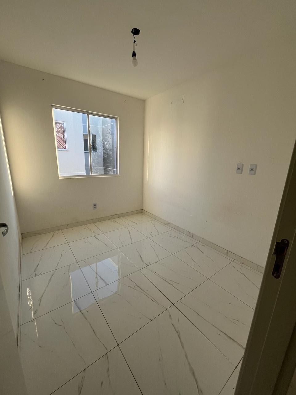 Apartamento à venda com 2 quartos, 1 banheiro, 1 vaga e 40m² no Registro, Feira de Santana (BA) — foto 2 de 14