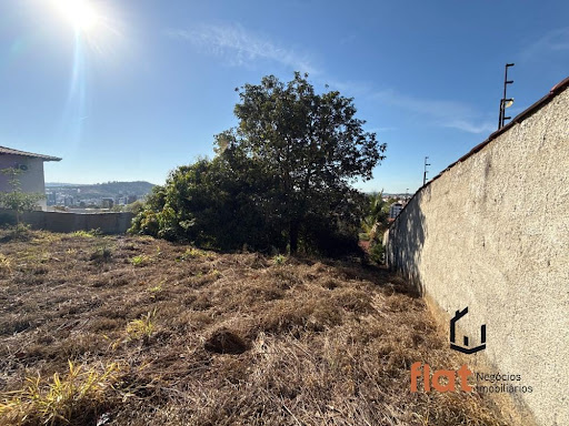 Lote à venda no São José, Pará de Minas por R$300 mil