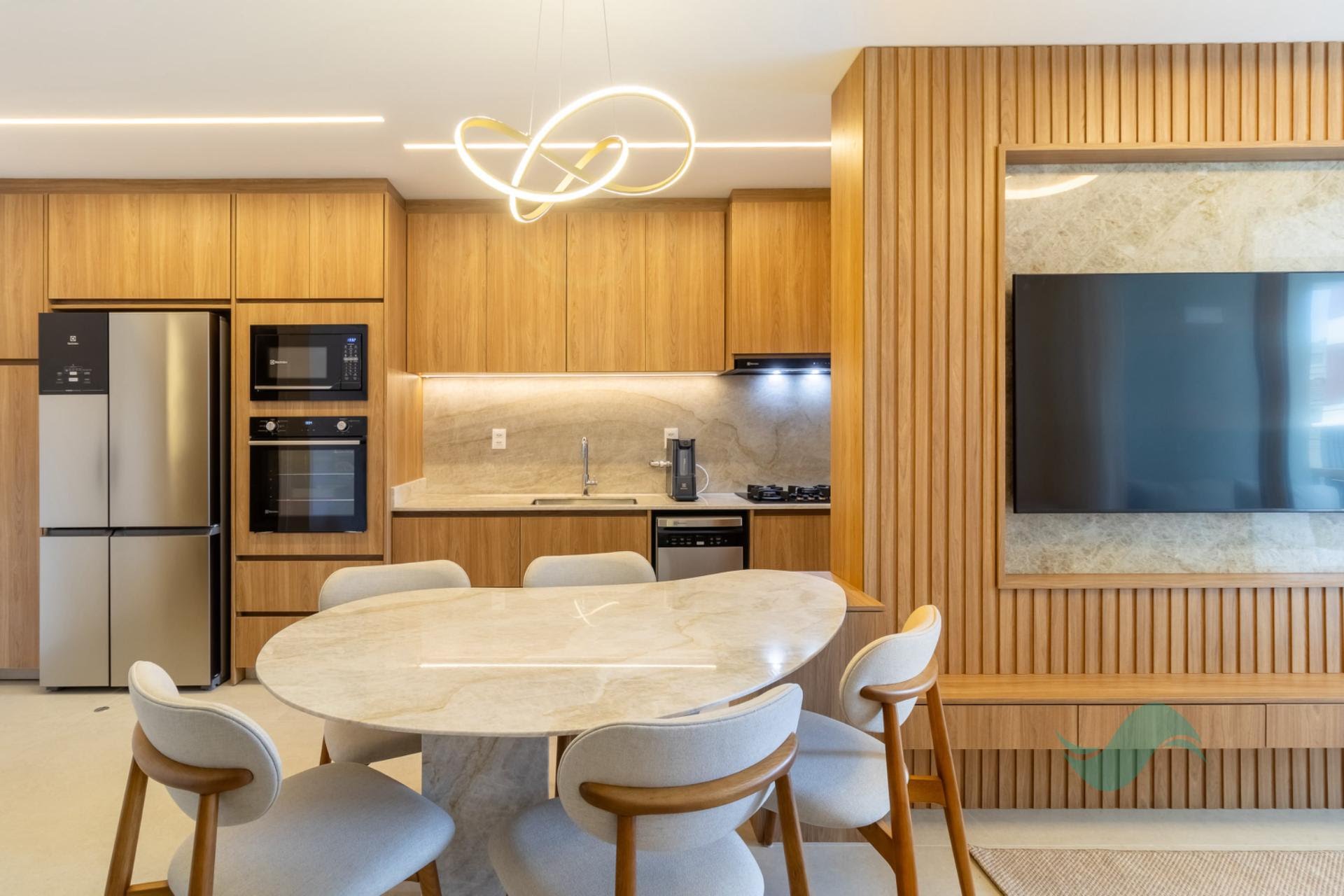 Apartamento à venda com 3 quartos, 3 suítes, 2 vagas e 103m² no Jurerê, Florianópolis (SC) — foto 8 de 15
