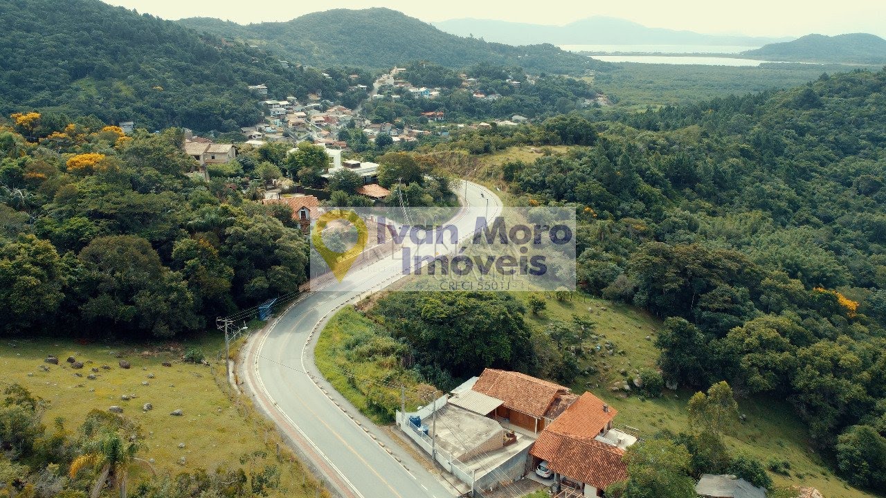 Terreno à venda com 14000m² de terreno no Santo Antônio de Lisboa, Florianópolis — foto principal