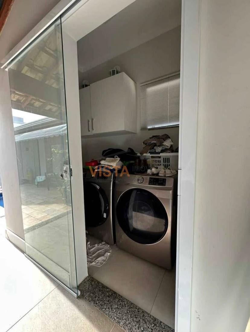 Casa à venda com 3 quartos, 2 suítes, 6 vagas e 310m² no Residencial Fazenda das Areias, São João da Boa Vista (SP) — foto 13 de 20