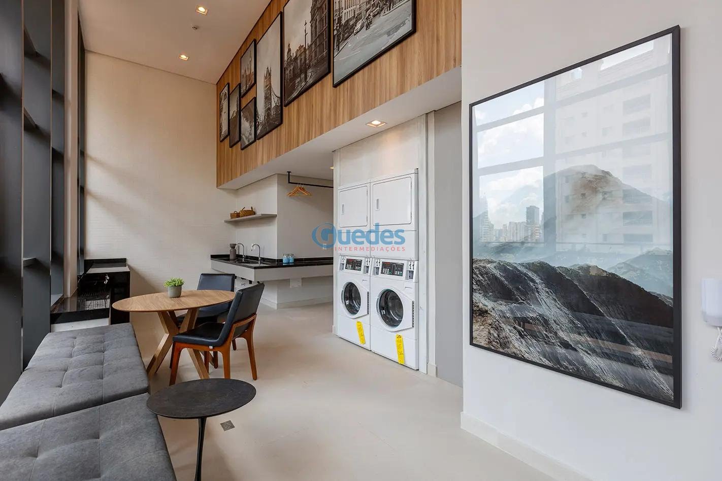 Casa à venda com 4 quartos, 2 suítes, 2 vagas e 205m² no Brooklin Novo, São Paulo (SP) — foto 9 de 26