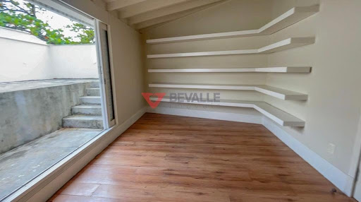 Casa na Urca RJ à Venda: 600m², 4 quartos, 4 vagas 