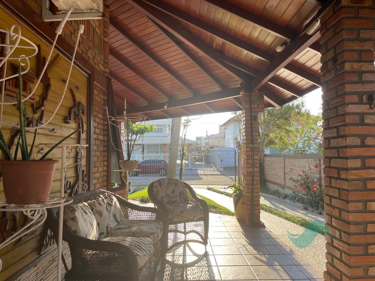 Casa à venda com 3 quartos, 3 suítes, 4 vagas e 200m² no Jurerê, Florianópolis (SC) — foto 15 de 20