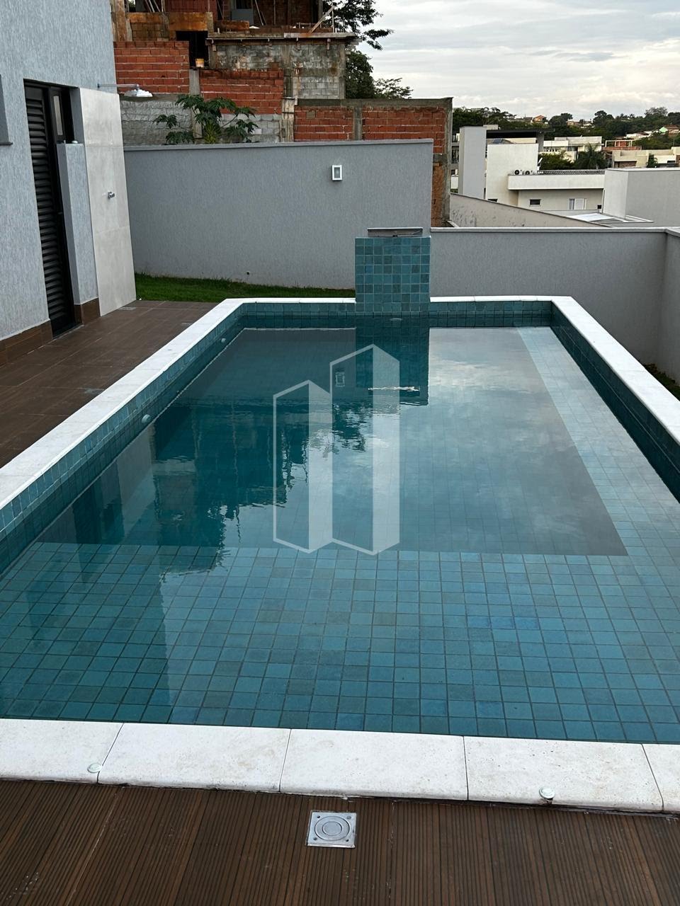 Casa à venda com 4 quartos, 4 suítes, 4 vagas e 464m² no Residencial Parque Mendanha, Goiânia (GO) — foto 15 de 16