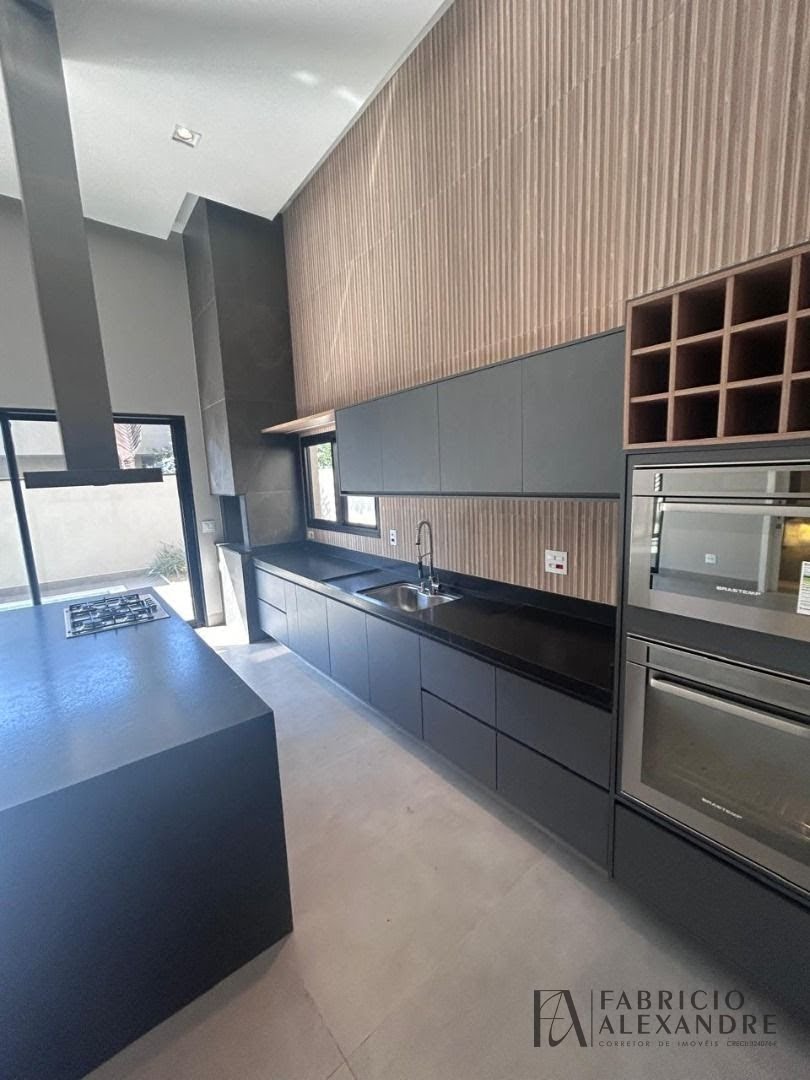 Casa à venda com 3 quartos, 3 suítes e 250m² no Residencial Quinta do Golfe, São José do Rio Preto (SP) — foto 3 de 17