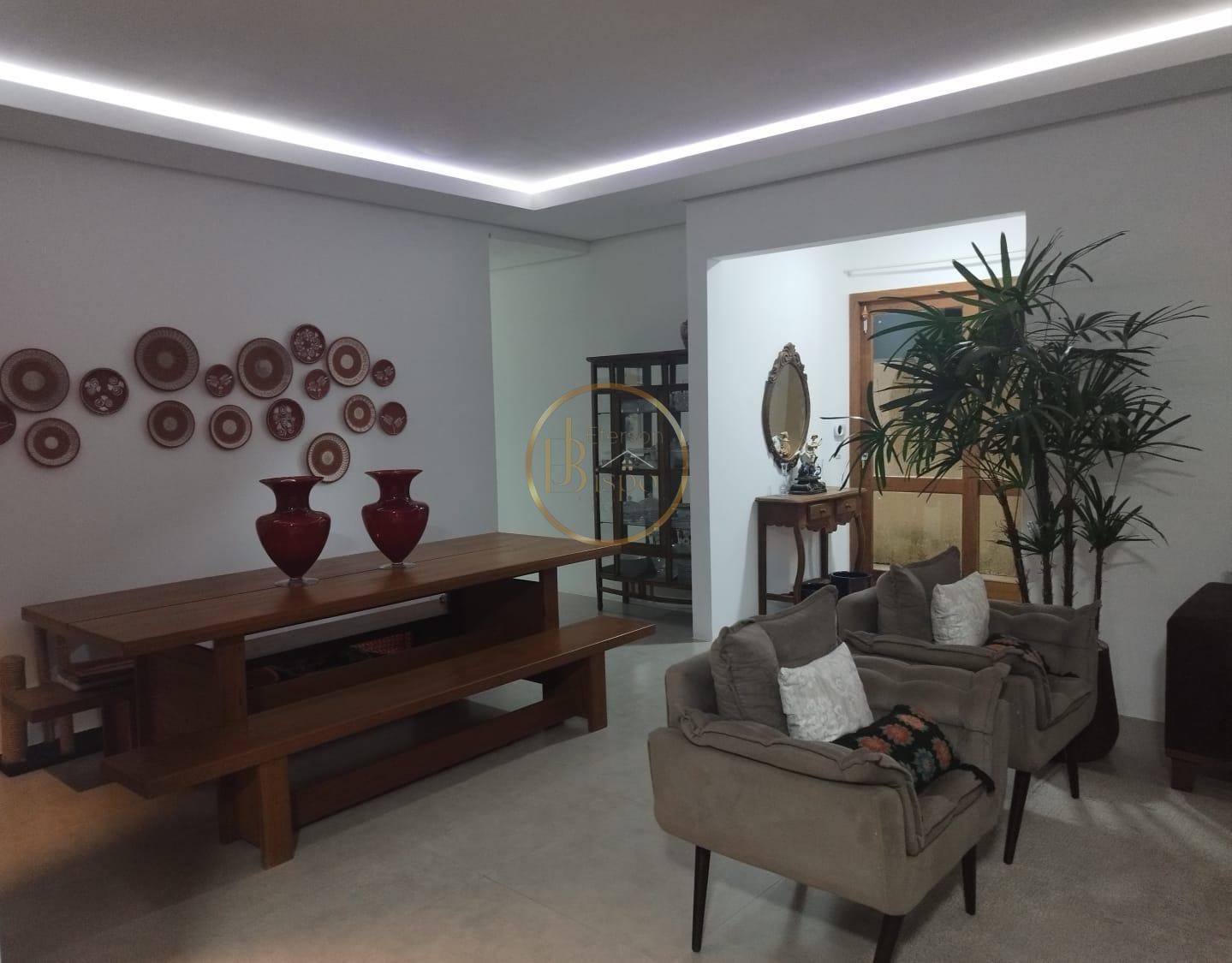 Casa à venda com 3 quartos, 2 suítes, 2 vagas e 185m² no Orla Norte, Porto Seguro (BA) — foto 4 de 14
