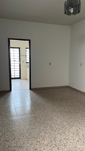Casa em Santa Mônica  -  Uberlândia