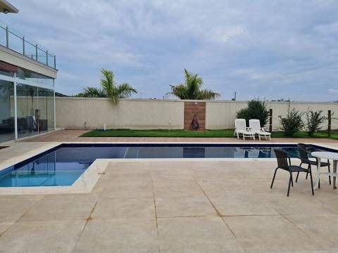 Casa à venda com 3 quartos, 2 suítes, 2 vagas e 322m² no Condomínio Residencial Monterey Ville, Mogi das Cruzes (SP) — foto 21 de 23