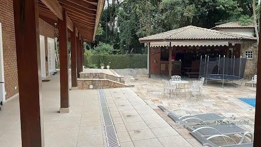 Casa à venda com 5 quartos, 4 suítes, 5 vagas e 550m² no Arujá Hills I e II, Arujá (SP) — foto 8 de 30