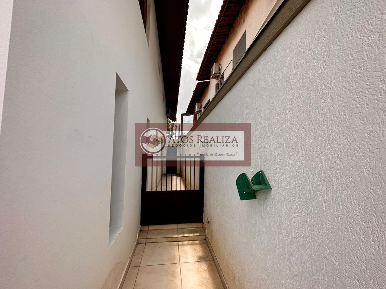 Casa à venda com 4 quartos, 4 suítes, 5 vagas e 348m² no Jardim Campo Grande, São Paulo (SP) — foto 3 de 30
