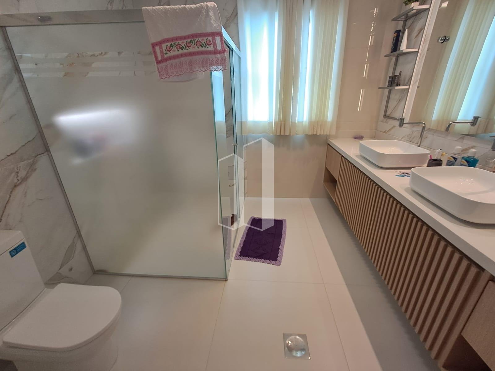 Casa à venda com 5 quartos, 4 suítes, 5 vagas e 370m² no Jardim Planalto, Goiânia (GO) — foto 26 de 30