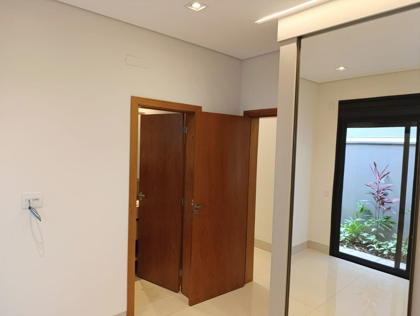 Casa à venda com 3 quartos, 3 suítes, 4 vagas e 249m² no Loteamento Terras de Siena, Ribeirão Preto (SP) — foto 12 de 30