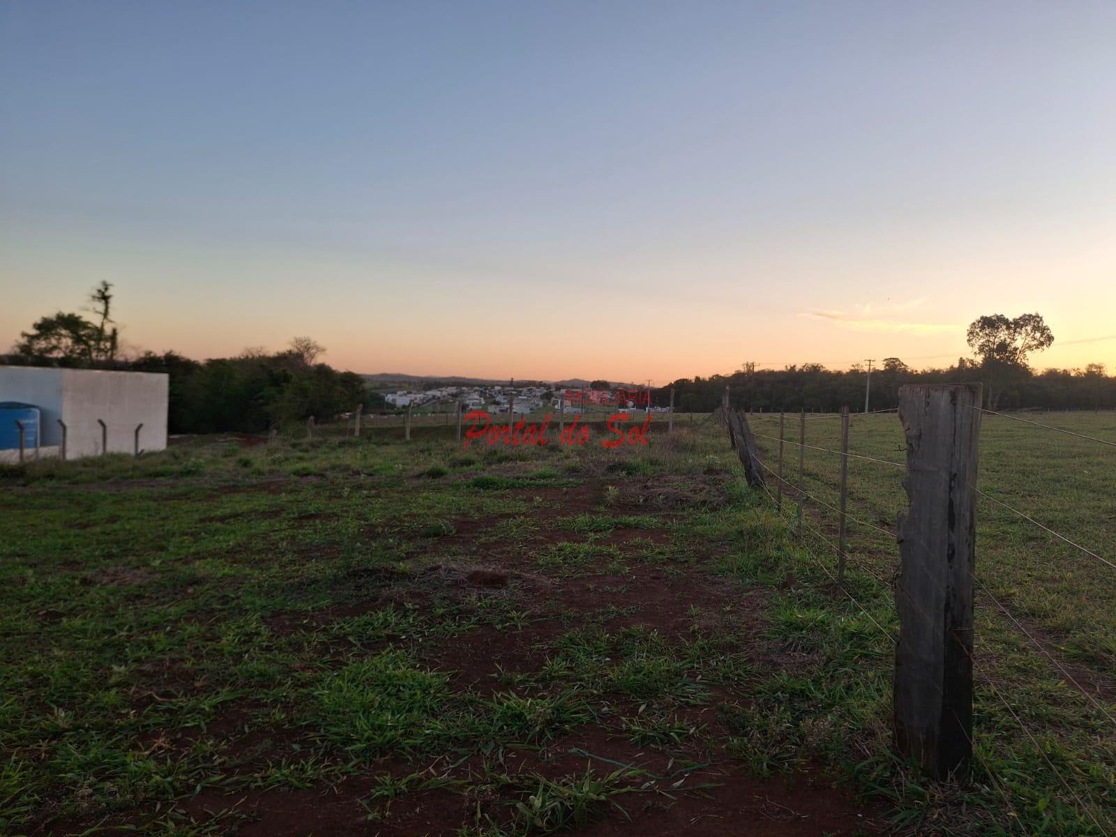Terreno à venda com 204m² de terreno no Jardim Baggio, Santo Antônio da Platina — foto principal