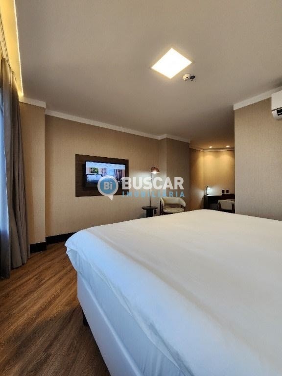 Apartamento à venda com 1 quarto, 1 suíte, 1 vaga e 21m² no São João, Feira de Santana (BA) — foto 8 de 9