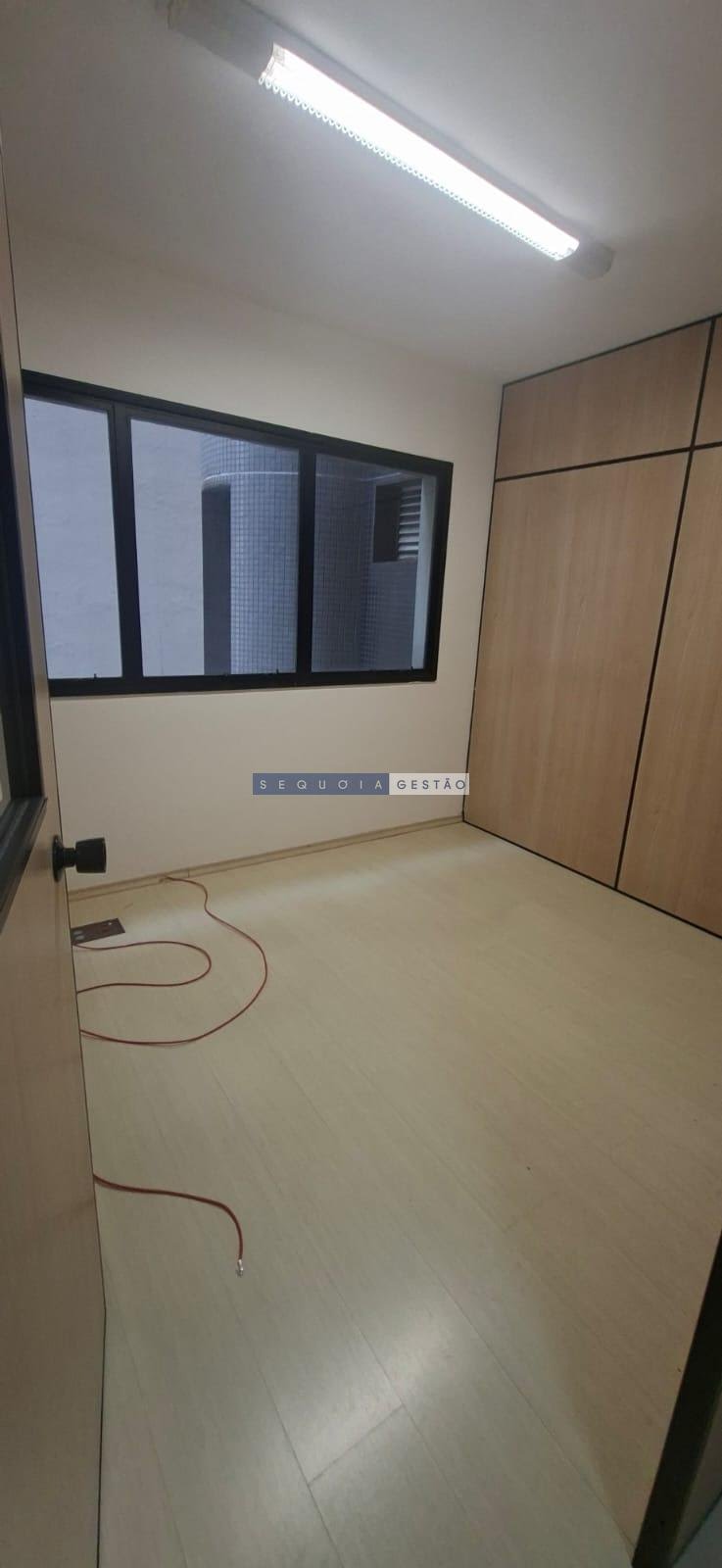 Comercial à venda com 2 banheiros, 1 vaga e 83m² no Batel, Curitiba (PR) — foto 9 de 27