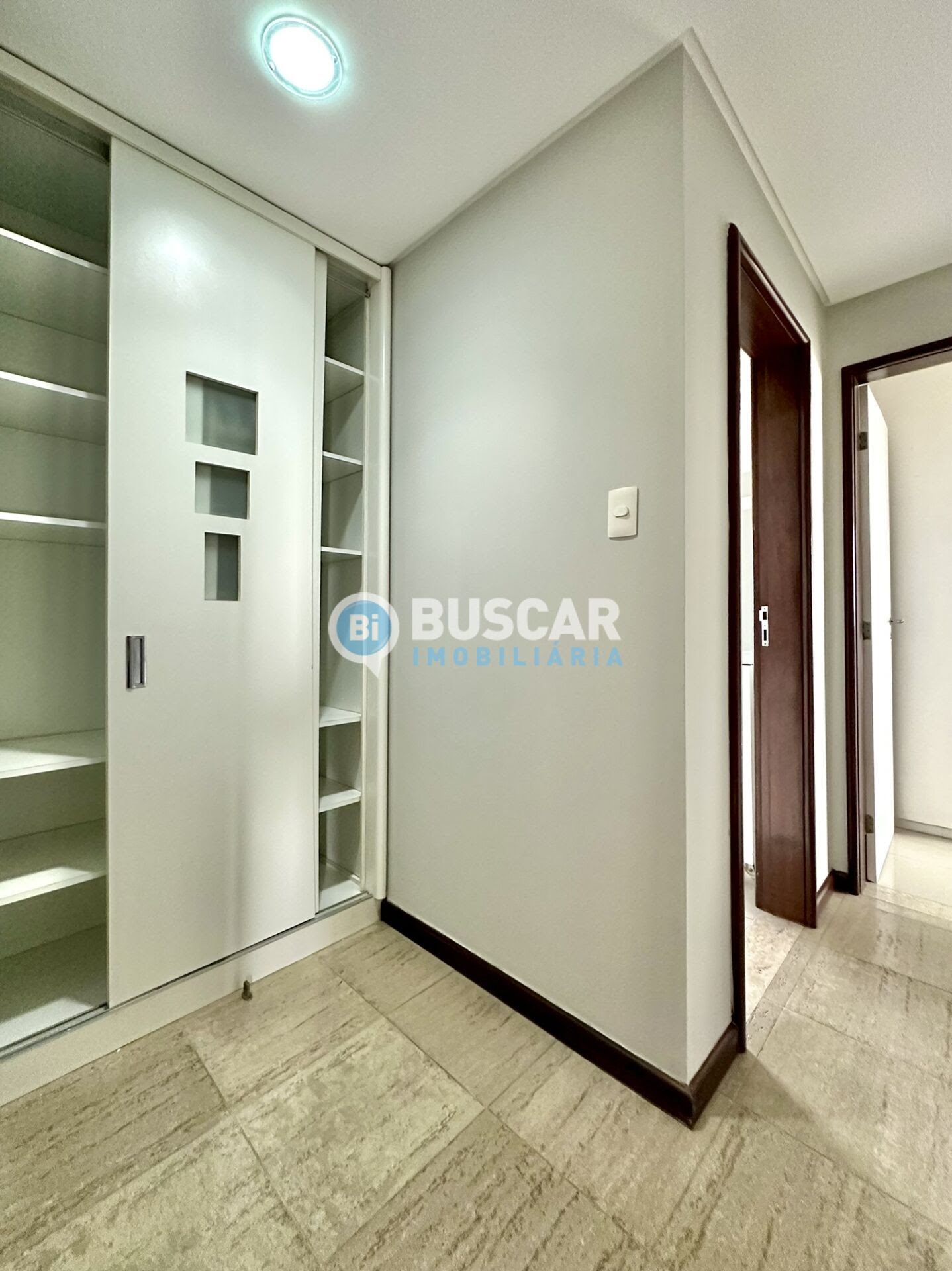 Apartamento à venda com 4 quartos, 3 suítes, 2 vagas e 167m² no Capuchinhos, Feira de Santana (BA) — foto 15 de 30