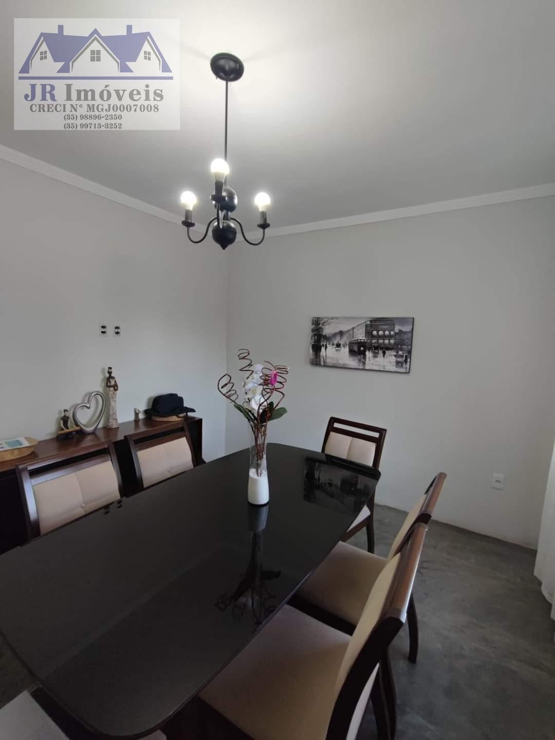Casa à venda com 3 quartos, 1 banheiro, 1 vaga e 236m² no Sossêgo, Piranguinho (MG) — foto 8 de 11