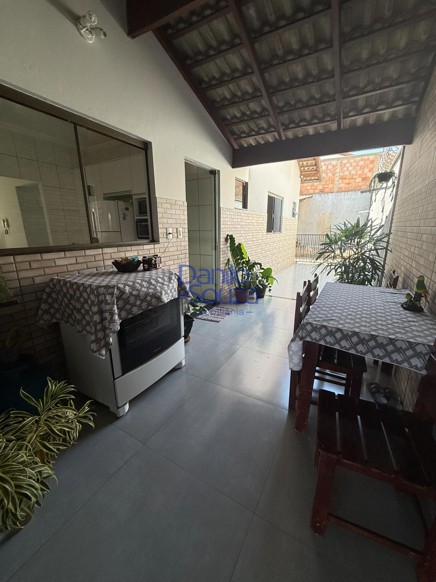 Casa à venda com 3 quartos, 1 suíte, 2 vagas e 300m² no Jardim Europa I, Araxá (MG) — foto 18 de 19