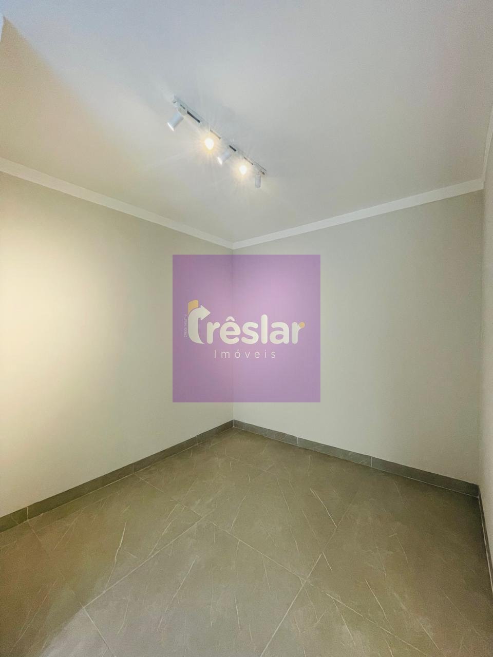 Casa à venda com 3 quartos, 3 suítes, 2 vagas e 220m² no Condomínio Portal das Águas, Três Lagoas (MS) — foto 18 de 19