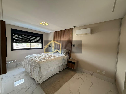Casa de Condomínio em Alphaville Araguaia  -  Goiânia