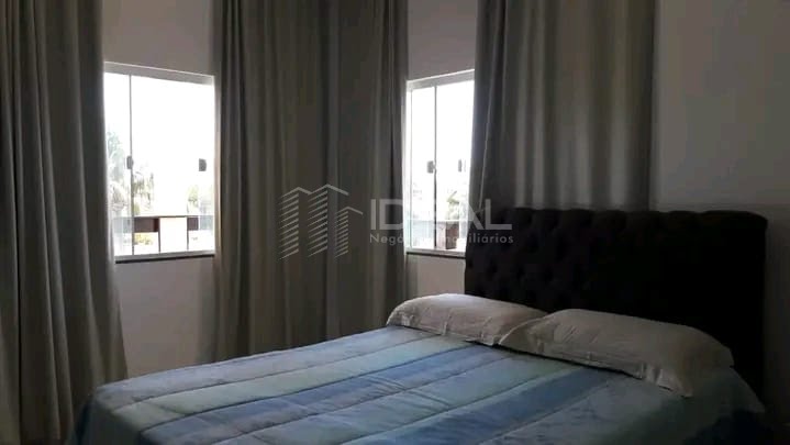 Casa à venda com 5 quartos, 2 suítes, 3 vagas e 350m² no Grussaí, São João da Barra (RJ) — foto 9 de 17