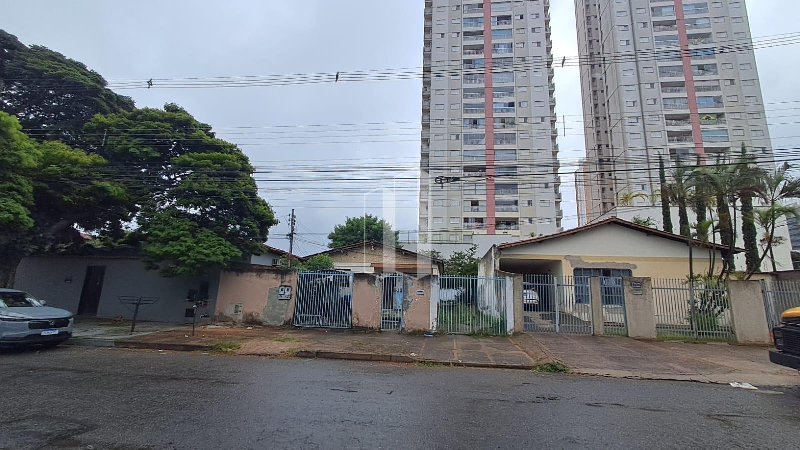 Casa à venda com 2 quartos, 2 banheiros, 2 vagas e 420m² no Parque Amazônia, Goiânia — foto principal