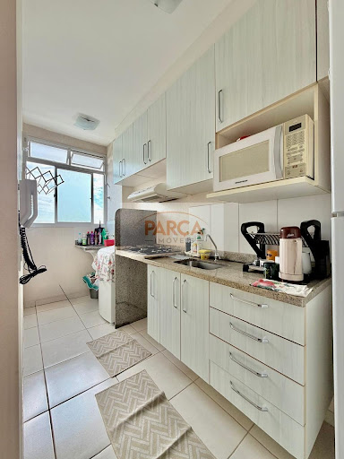 Apartamento em Das Laranjeiras, Serra: 2 Dorms, 50m²