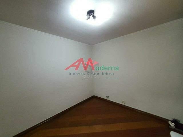 Casa à venda com 3 quartos, 1 suíte, 3 vagas e 141m² no Rudge Ramos, São Bernardo do Campo (SP) — foto 9 de 17