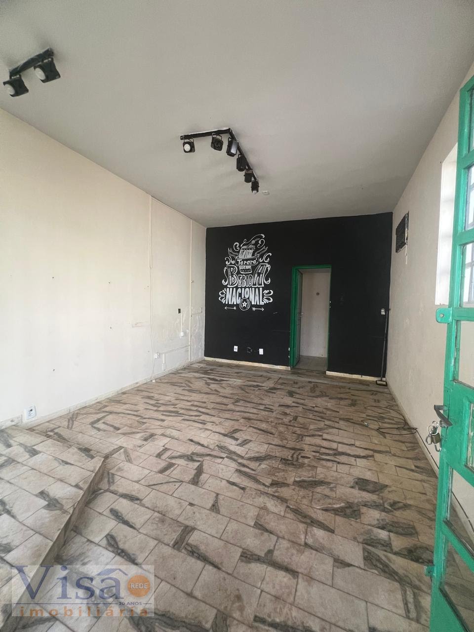 Comercial para alugar com 1 banheiro no Centro, Paracatu (MG) — foto 2 de 5
