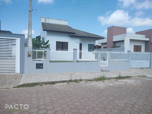 Casa em Caverazinho  -  Araranguá