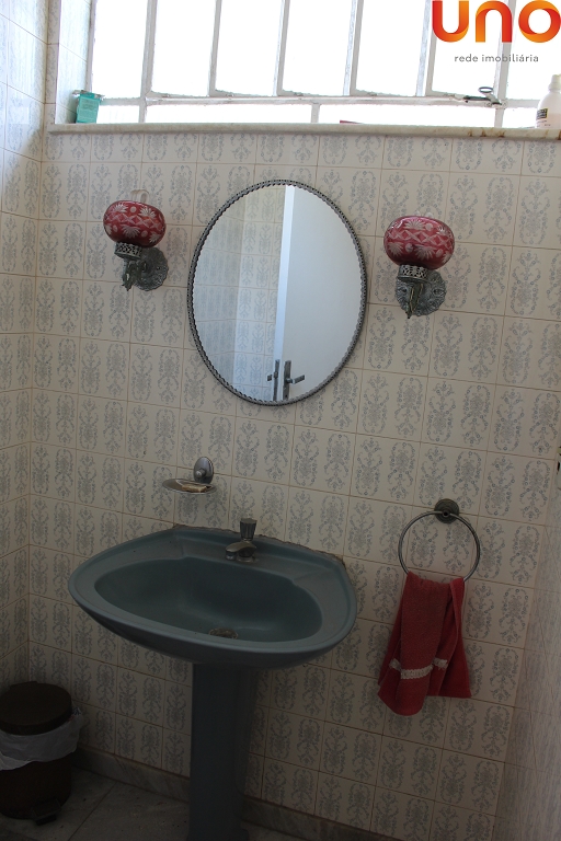 Casa para alugar com 4 quartos, 1 suíte, 4 vagas e 380m² no Parque Tamandaré, Campos dos Goytacazes (RJ) — foto 20 de 30