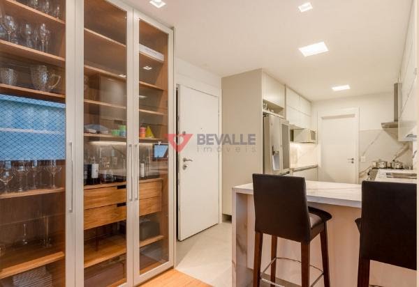 Apartamento à venda com 4 quartos, 3 suítes, 2 vagas e 325m² no Jardim Botânico, Rio de Janeiro (RJ) — foto 17 de 20