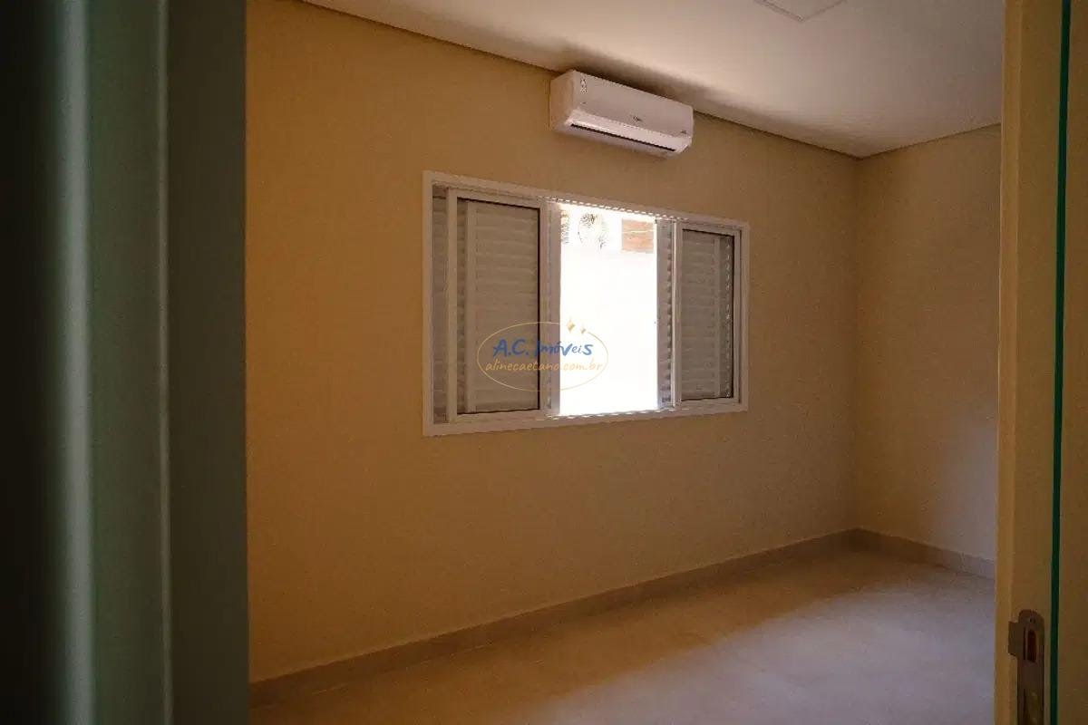 Casa à venda com 3 quartos, 1 suíte, 3 vagas e 148m² no Solemar, Praia Grande (SP) — foto 18 de 28
