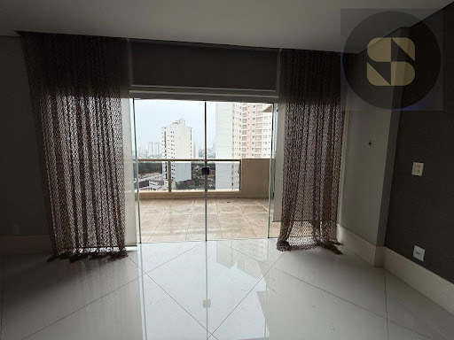 Apartamento à Venda em Duque de Caxias II, Cuiabá | 260m²