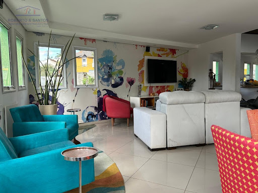 Sala de tv e visita