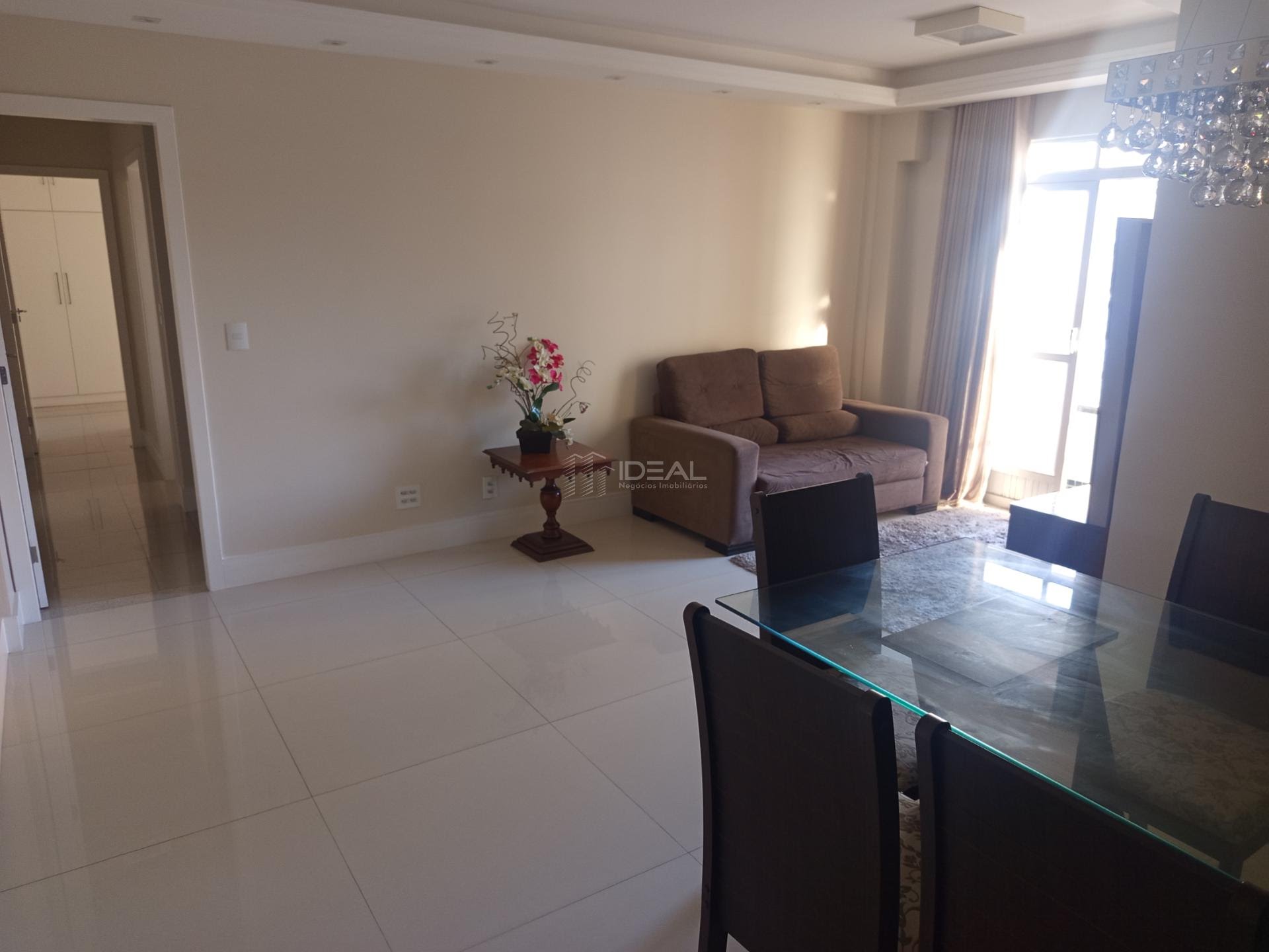Apartamento à venda com 2 quartos, 2 banheiros e 107m² no Pelinca, Campos dos Goytacazes — foto principal