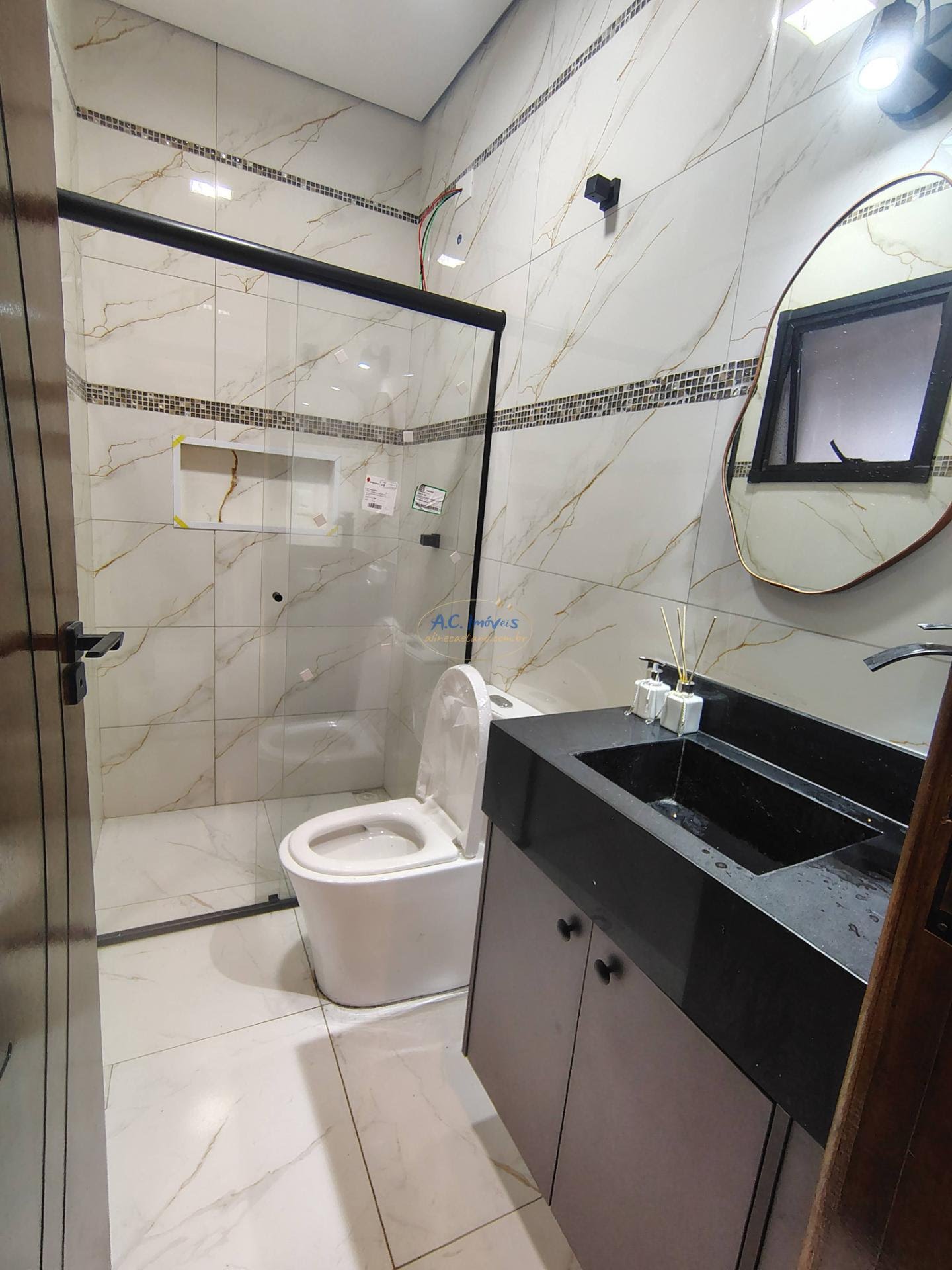 Casa à venda com 3 quartos, 2 suítes, 2 vagas e 157m² no Vila Caiçara, Praia Grande (SP) — foto 26 de 30