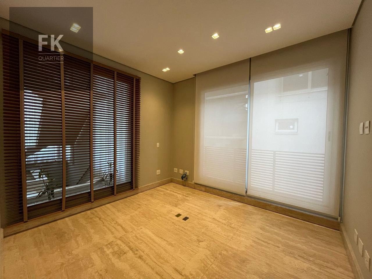 Casa à venda com 4 quartos, 4 suítes, 6 vagas e 575m² no Tamboré, Barueri (SP) — foto 5 de 25