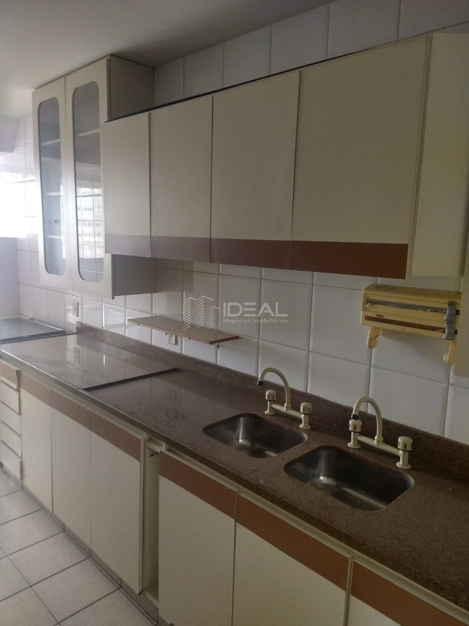 Apartamento à venda com 3 quartos, 1 suíte, 2 vagas e 137m² no Pelinca, Campos dos Goytacazes (RJ) — foto 11 de 28