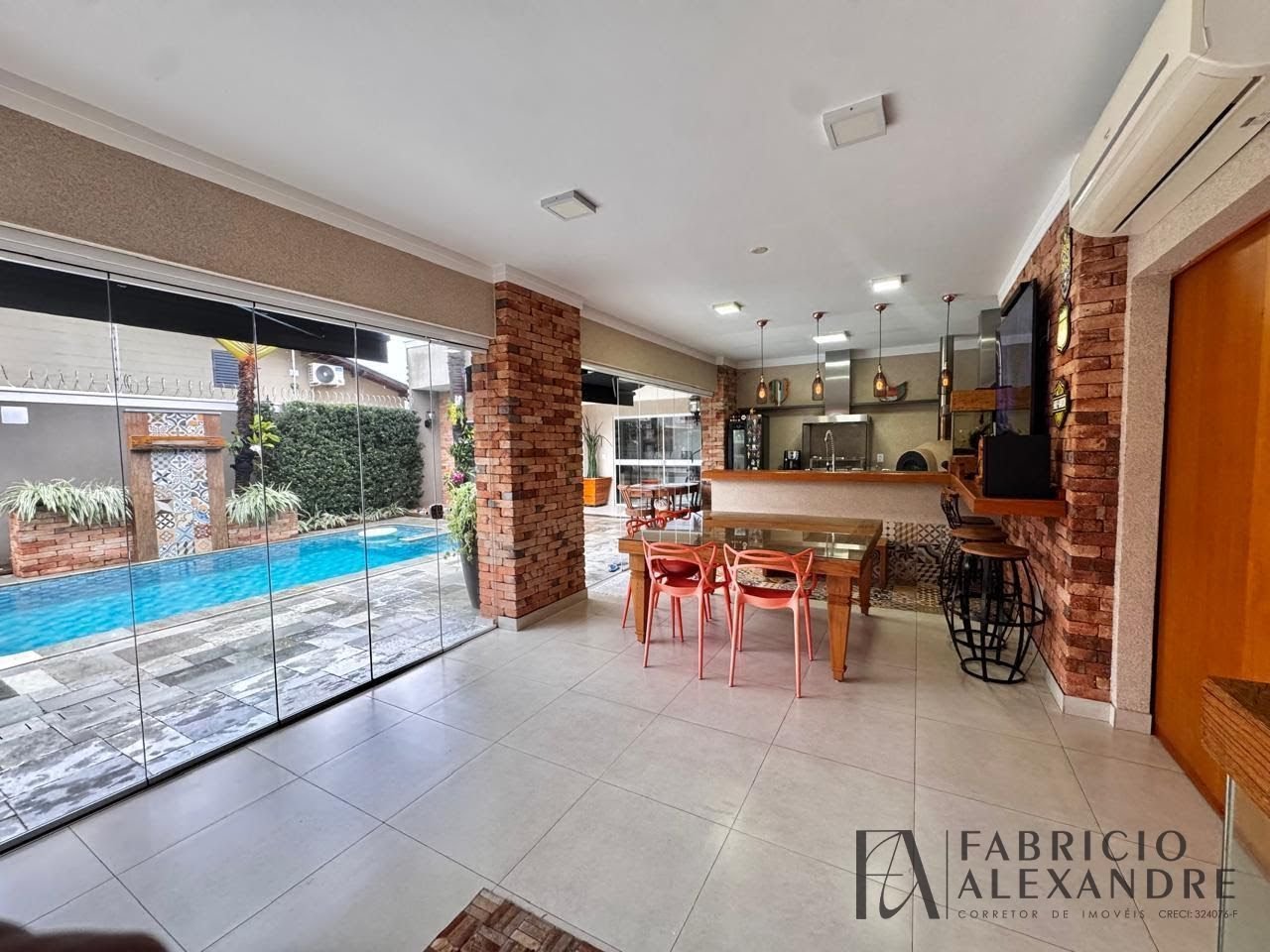 Casa à venda com 3 quartos, 1 suíte, 2 vagas e 390m² no Residencial Santa Cruz, São José do Rio Preto (SP) — foto 9 de 24