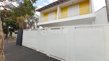 Casa Sobrado em Vila Industrial  -  Adamantina