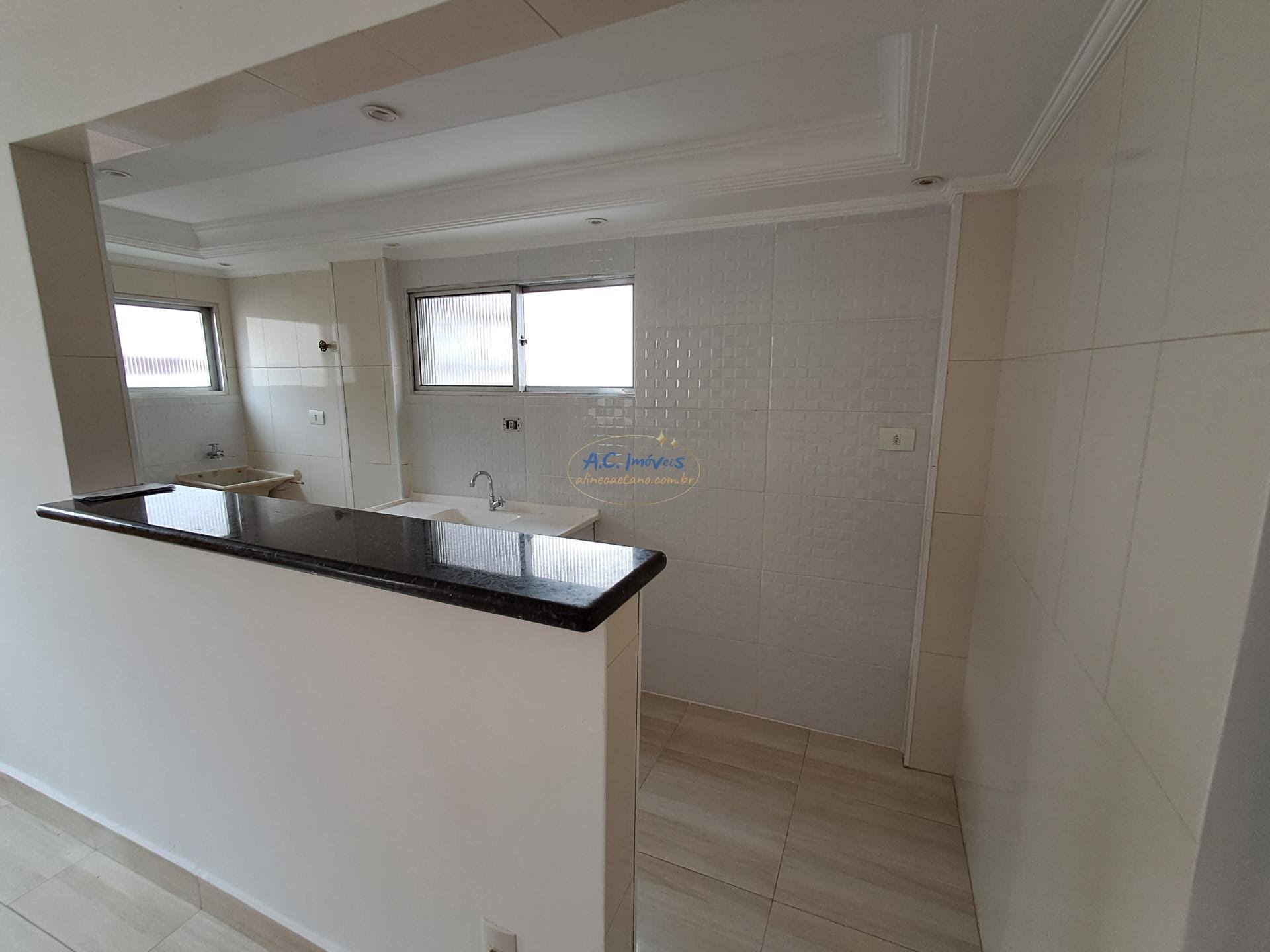 Apartamento à venda com 2 quartos, 1 suíte, 1 vaga e 50m² no Guilhermina, Praia Grande (SP) — foto 3 de 13