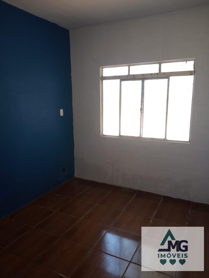 Casa à venda com 3 quartos, 1 suíte, 4 vagas e 450m² no Jardim Europa I, Três Corações (MG) — foto 11 de 14