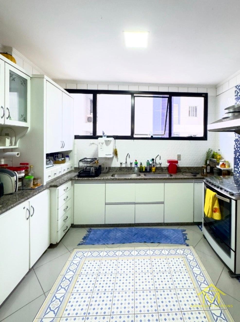 Apartamento à venda com 4 quartos, 4 banheiros, 2 vagas e 254m² no Praia da Costa, Vila Velha (ES) — foto 10 de 20