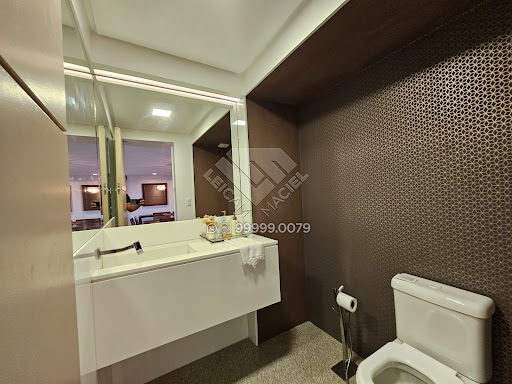 Apartamento a venda no Edif Estação Jaqueira - 208m² 4 suítes, mobiliado e decorado em andar alto